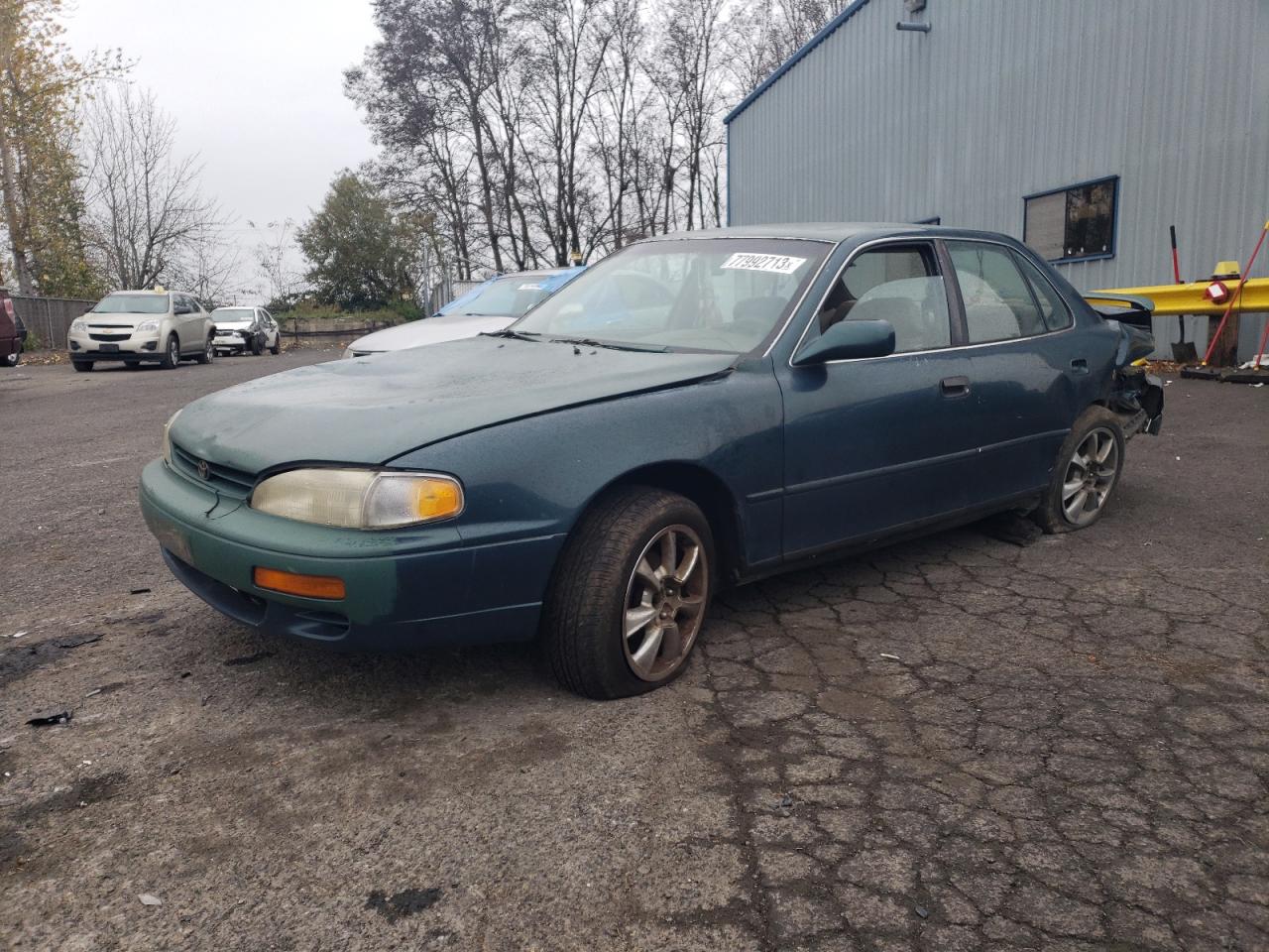 Obraz 1 z 1996 TOYOTA CAMRY DX 1996 z VIN 4T1BG12K4TU930842