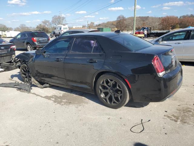 Obraz 2 z 2015 CHRYSLER 300 S 2015 z VIN 2C3CCABGXFH921882