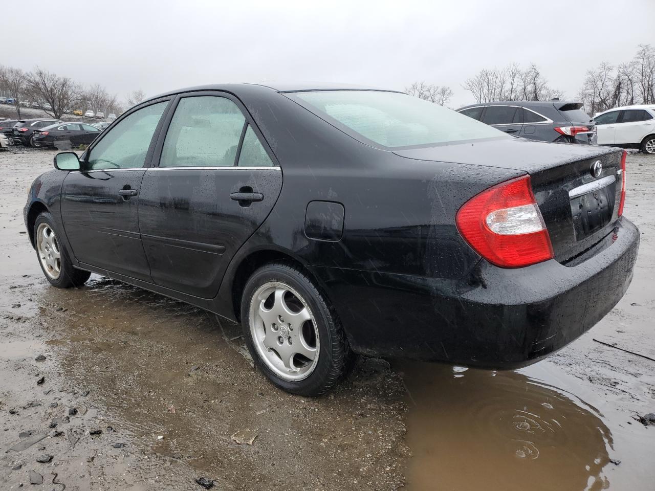 Изображение 2 2004 TOYOTA CAMRY LE 2004 с VIN 4T1BE32K14U313448