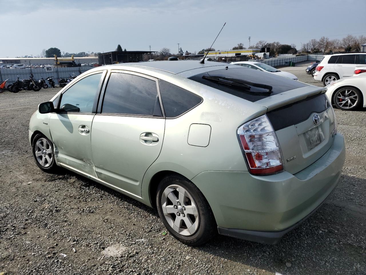Изображение 2 2006 TOYOTA PRIUS  2006 с VIN JTDKB20U467533616