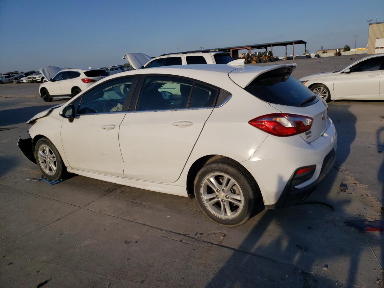 Image 2 of 2017 CHEVROLET CRUZE LT 2017 with VIN 3G1BE6SMXHS524489