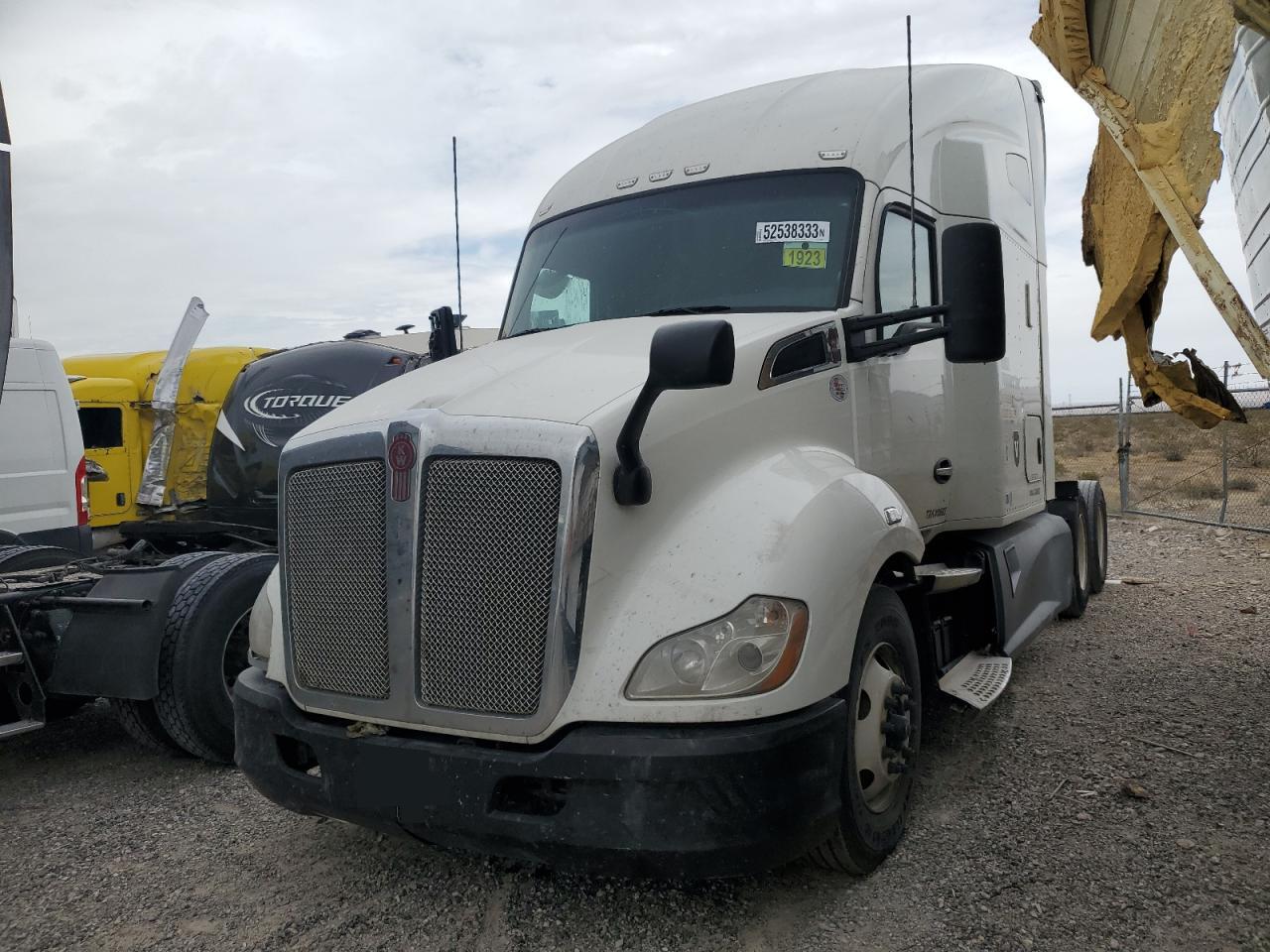 Obraz 2 z 2020 KENWORTH CONSTRUCTION T680 2020 z VIN 1XKYDP9X6LJ430683