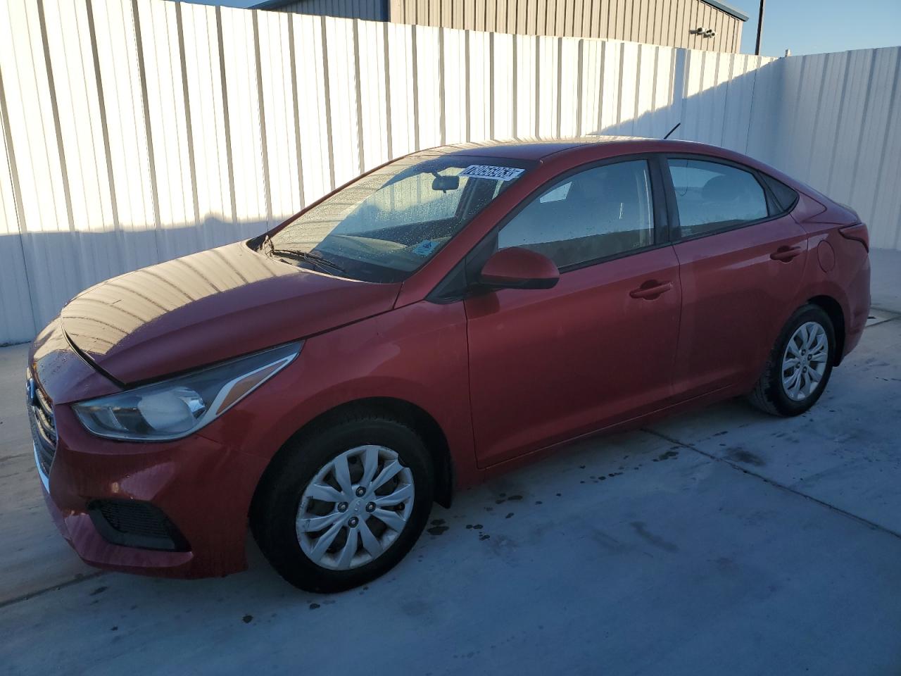 Obraz 1 z 2018 HYUNDAI ACCENT SE 2018 z VIN 3KPC24A36JE033102