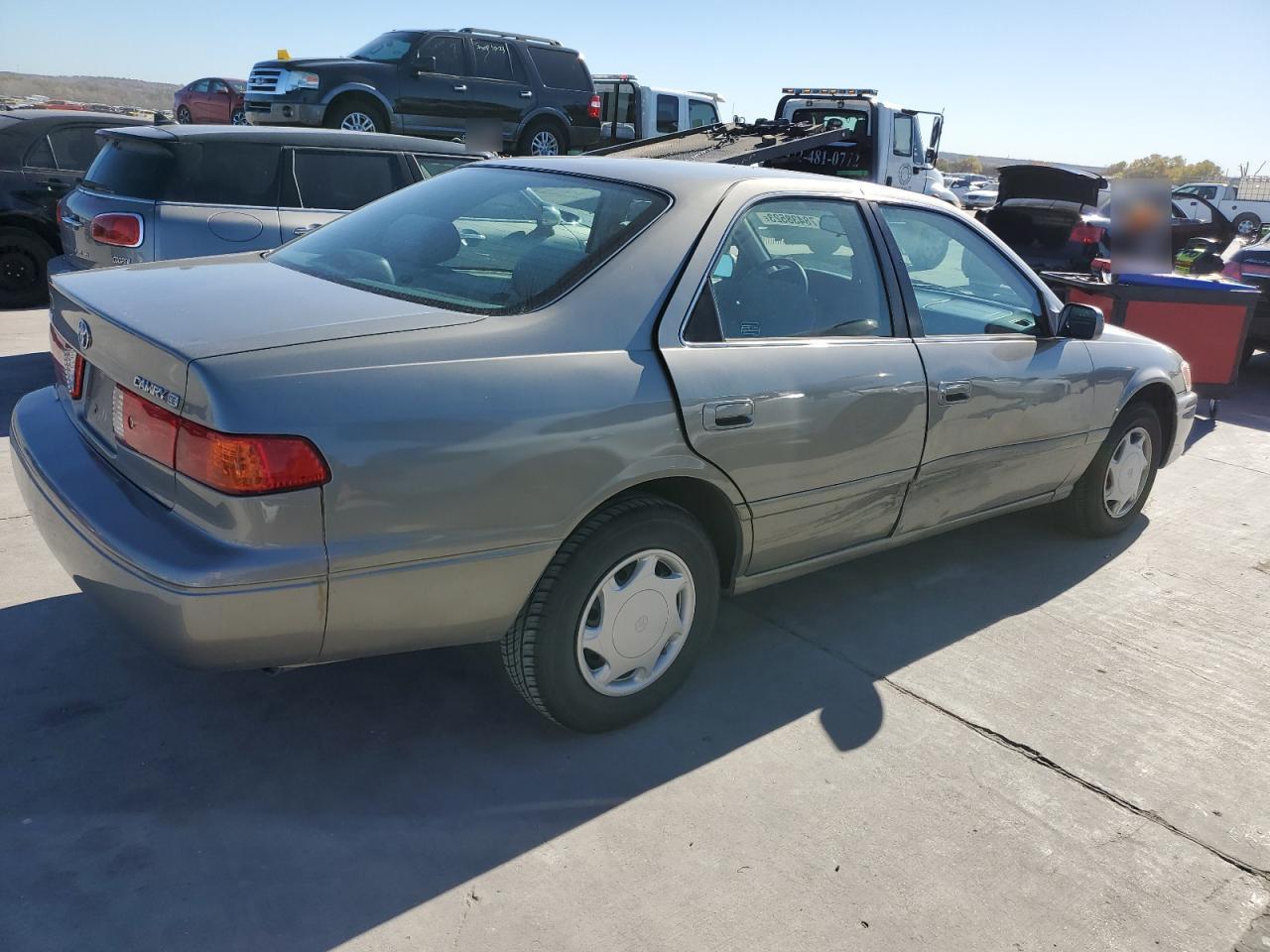 Изображение 3 2000 TOYOTA CAMRY CE 2000 с VIN 4T1BG22K5YU683926