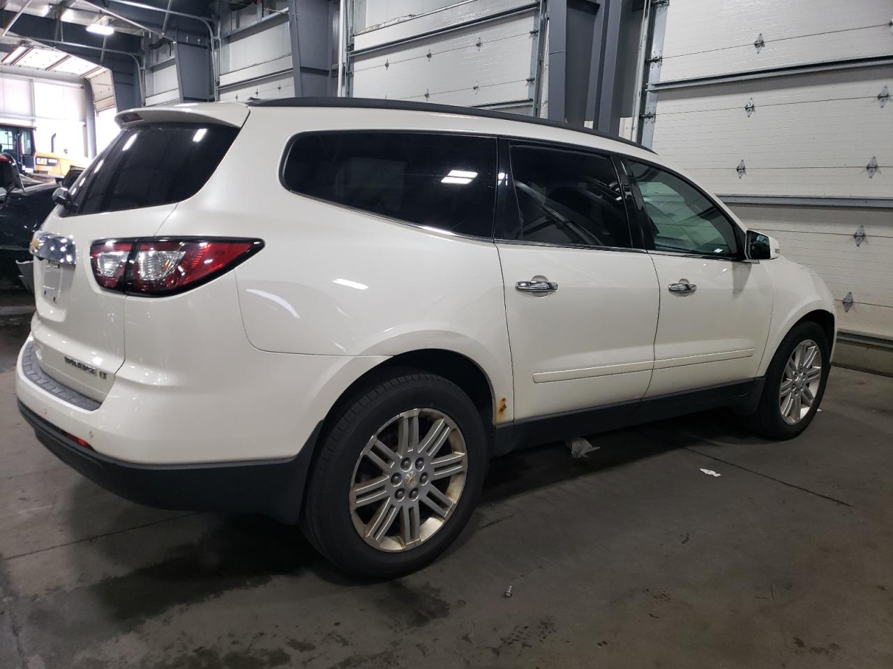 Image 3 of 2013 CHEVROLET TRAVERSE LT 2013 with VIN 1GNKVGKDXDJ139434