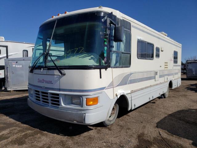 Image 2 of 1994 CHEVROLET P30  1994 with VIN 1GBKP37NXR3309952