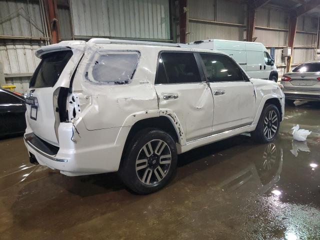 Image 3 of 2019 TOYOTA 4RUNNER SR5 2019 with VIN JTEBU5JR4K5646425