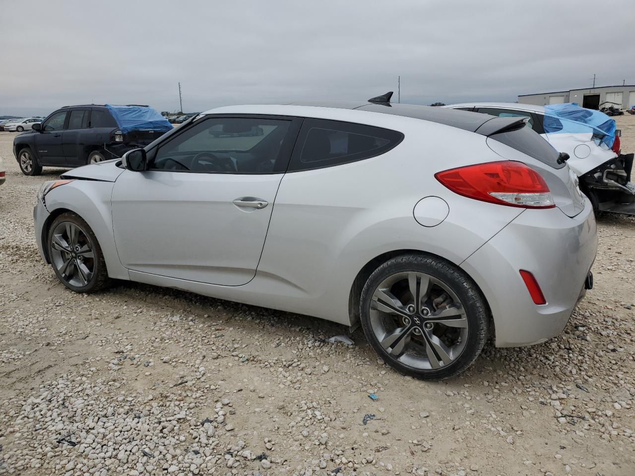 Изображение 2 2016 HYUNDAI VELOSTER  2016 с VIN KMHTC6AD4GU270632