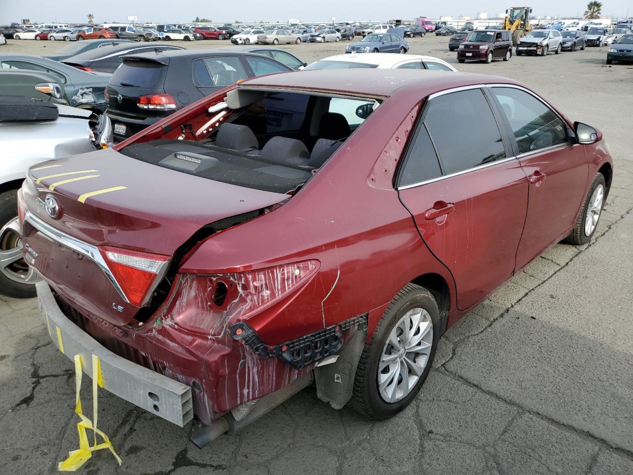 Image 3 of 2017 TOYOTA CAMRY LE 2017 with VIN 4T1BF1FK4HU616578