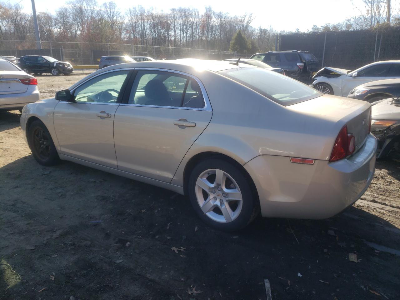 Изображение 2 2011 CHEVROLET MALIBU LS 2011 с VIN 1G1ZB5E12BF186438