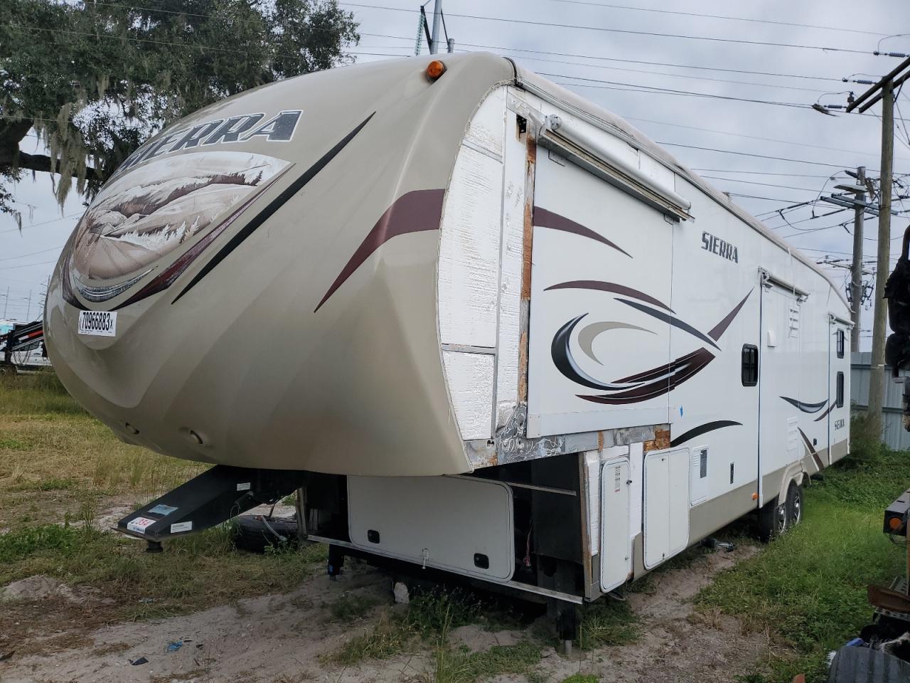 Изображение 2 2013 SIER CAMPER 2013 с VIN 4X4FSEP23DJ038048