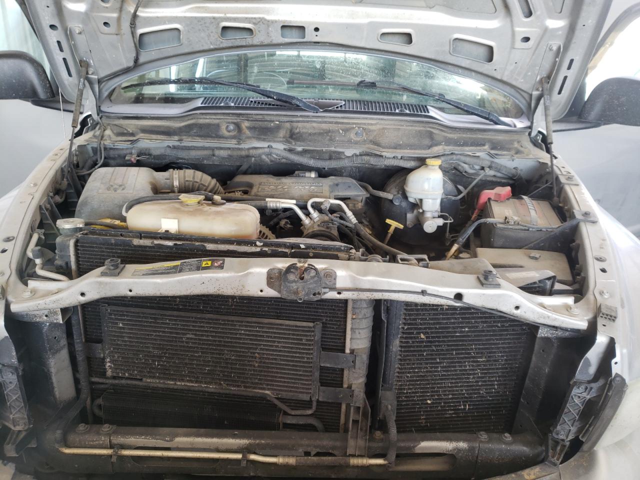 Image 3 of 2004 DODGE RAM 2500 ST 2004 with VIN 1D7KU28DX4J172686