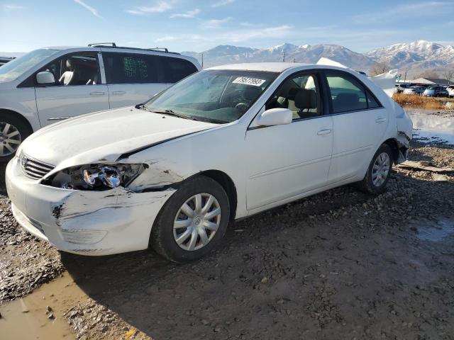 Obraz 1 z 2005 TOYOTA CAMRY LE 2005 z VIN 4T1BE32K05U555150