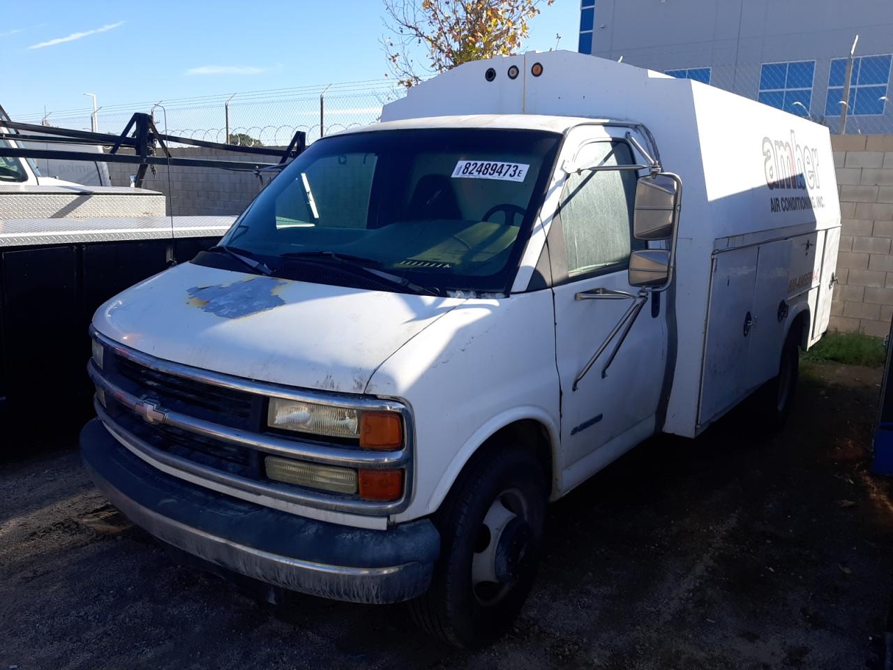 2002 CHEVROLET EXPRESS G3500  2002 image