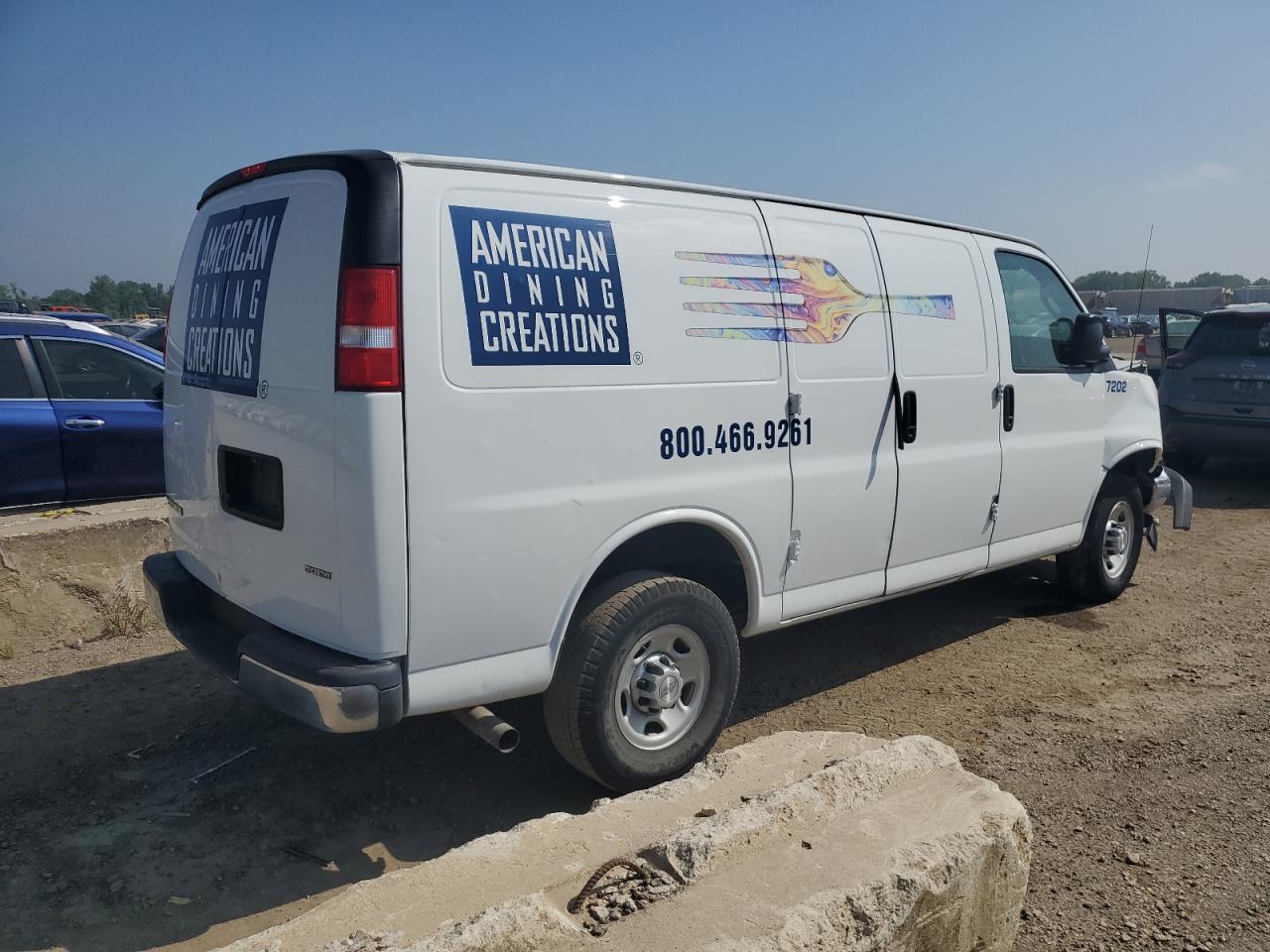 Изображение 3 2017 CHEVROLET EXPRESS G2500  2017 с VIN 1GCWGAFF1H1107202