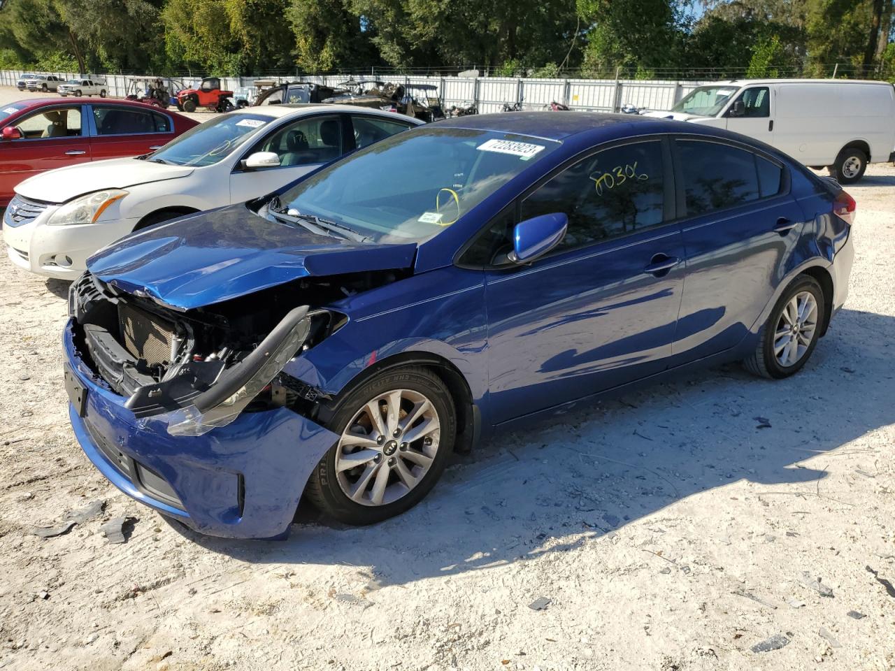 Изображение 1 2017 KIA FORTE LX 2017 с VIN 3KPFL4A75HE137460