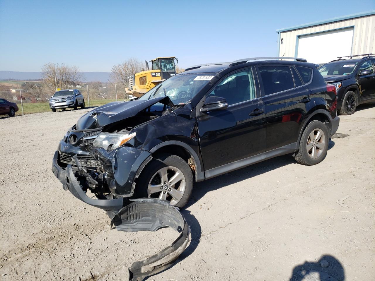 Image 1 of 2015 TOYOTA RAV4 XLE 2015 with VIN 2T3RFREV8FW351144