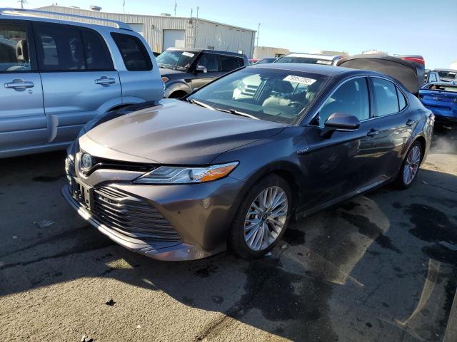 Image 1 of 2018 TOYOTA CAMRY HYBRID 2018 with VIN 4T1B21HK3JU002846
