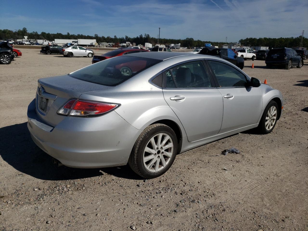 Изображение 3 2012 MAZDA 6 I 2012 с VIN 1YVHZ8DH2C5M11005