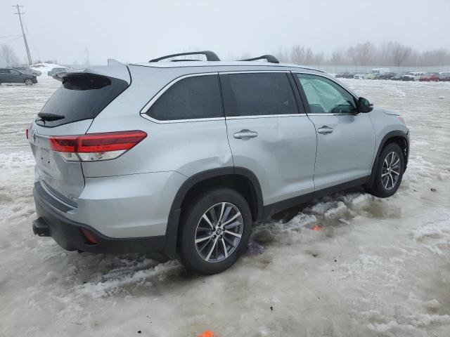 Obraz 3 z 2019 TOYOTA HIGHLANDER SE 2019 z VIN 5TDJZRFH2KS589578