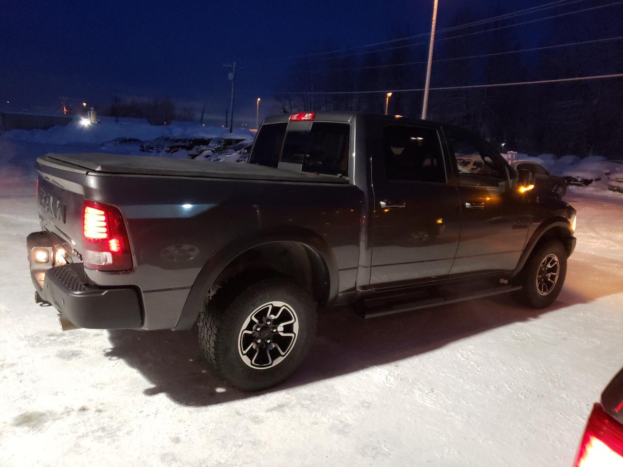 Изображение 3 2018 RAM 1500 REBEL 2018 с VIN 1C6RR7YT7JS110805