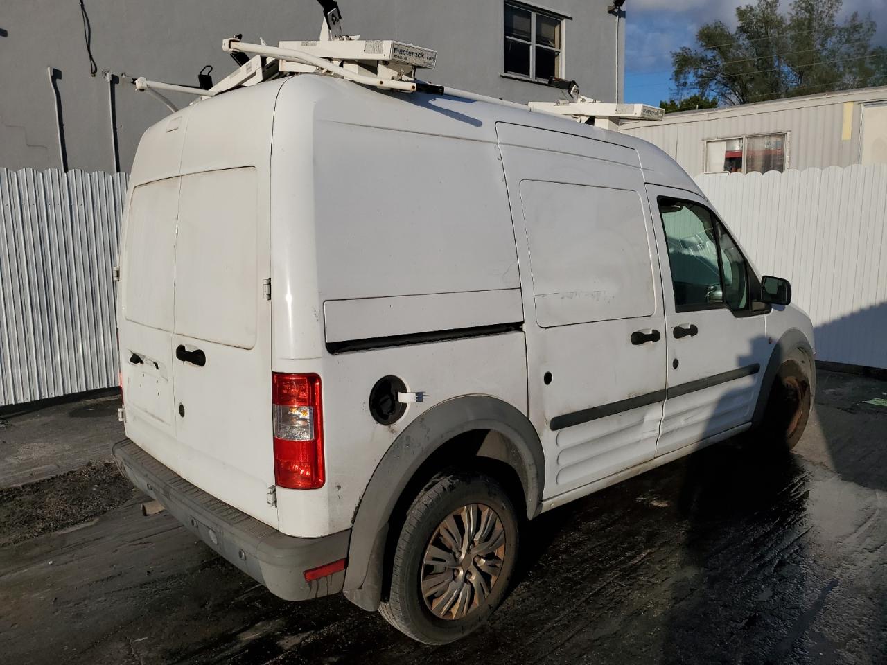 Изображение 3 2013 FORD TRANSIT CONNECT XL 2013 с VIN NM0LS7AN6DT141327