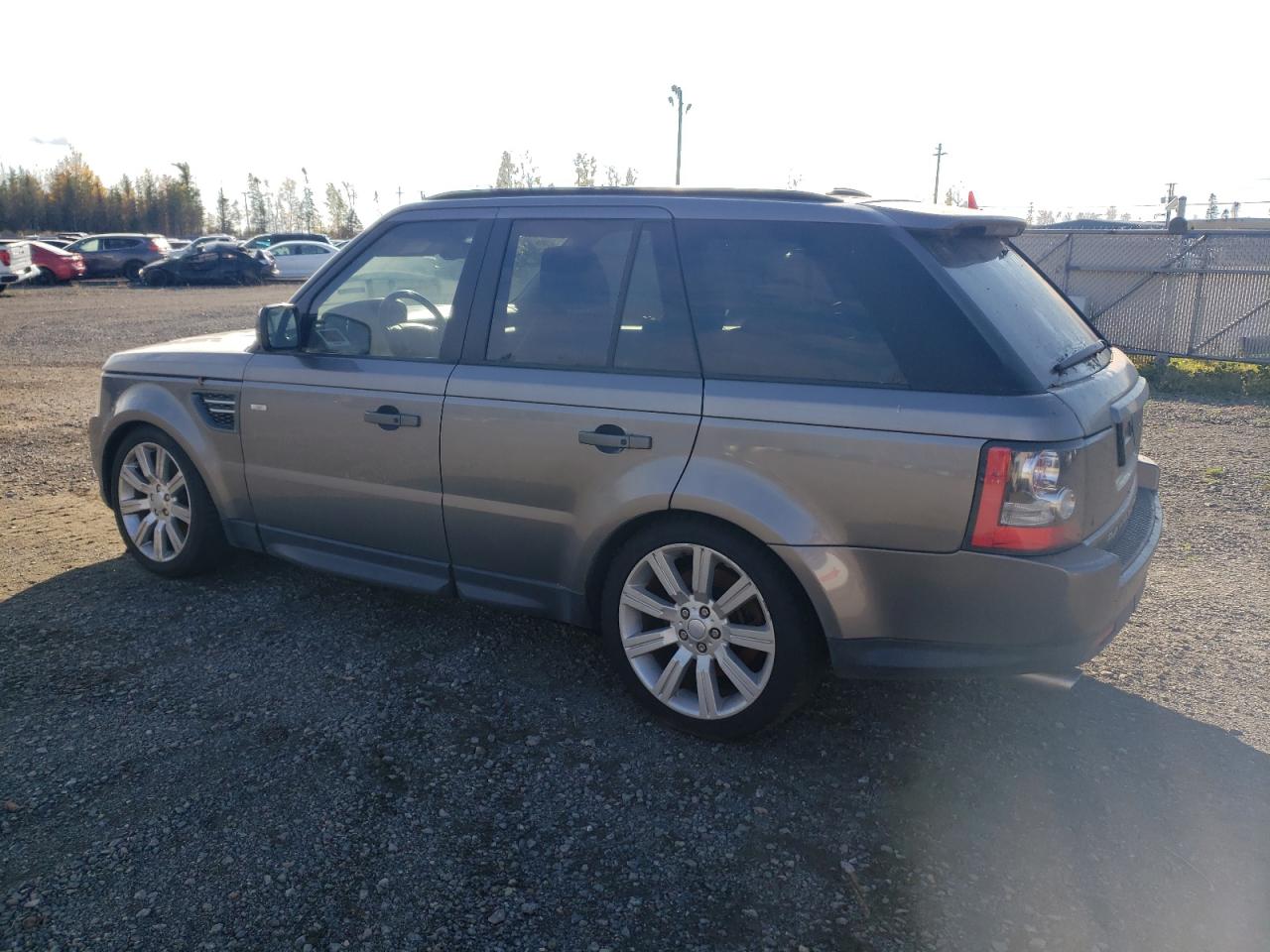 Image 2 of Land Rover Range Rover Sport Lux 2011 with VIN SALSK2D43BA259048