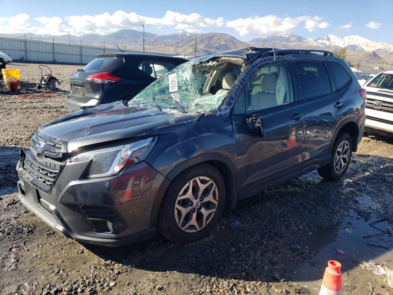 Изображение 1 2022 SUBARU FORESTER PREMIUM 2022 с VIN JF2SKAECXNH440314