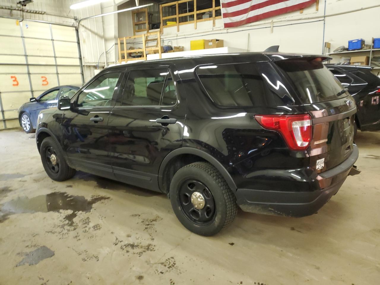 Obraz 2 z 2018 FORD EXPLORER POLICE INTERCEPTOR 2018 z VIN 1FM5K8AR1JGB12452