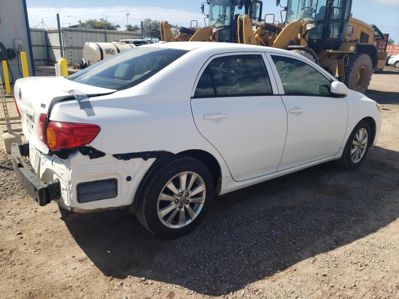 Obraz 3 z 2010 TOYOTA COROLLA BASE 2010 z VIN 1NXBU4EE1AZ192902
