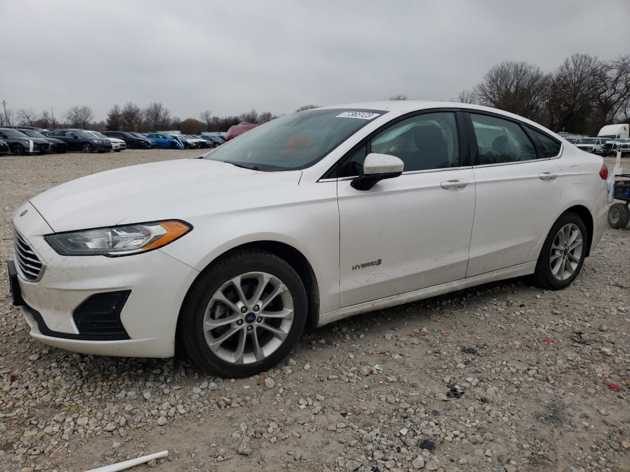 Image 1 of 2019 FORD FUSION SE 2019 with VIN 3FA6P0LU9KR148354