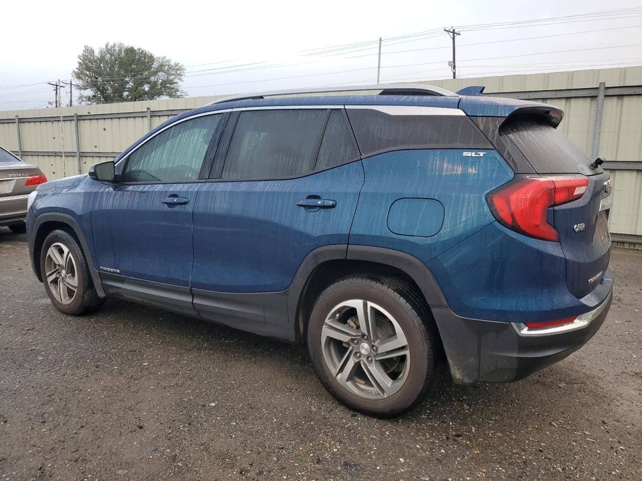 Obraz 2 z 2021 GMC TERRAIN SLT 2021 z VIN 3GKALPEV2ML319499