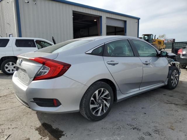 Obraz 3 z 2016 HONDA CIVIC EX 2016 z VIN 19XFC2F77GE081551