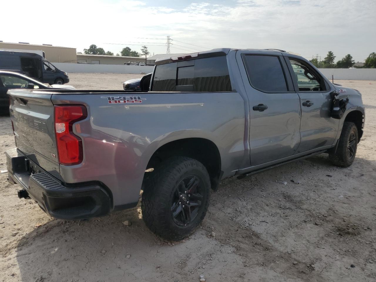 Obraz 3 z 2020 CHEVROLET SILVERADO K1500 LT TRAIL BOSS 2020 z VIN 3GCPYFED3LG408031