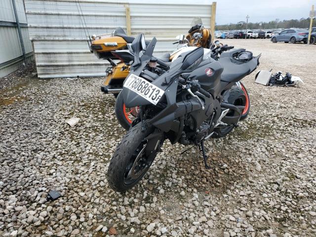 Obraz 2 z 2017 HONDA CBR1000 RR 2017 z VIN JH2SC7700HK000456