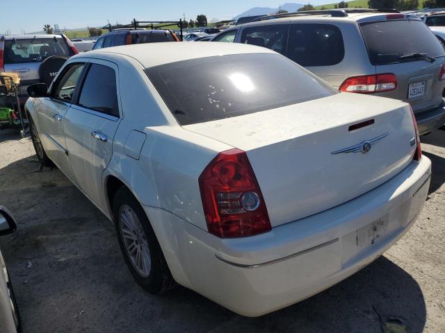 Obraz 2 z 2010 CHRYSLER 300 TOURING 2010 z VIN 2C3CA4CD5AH224740