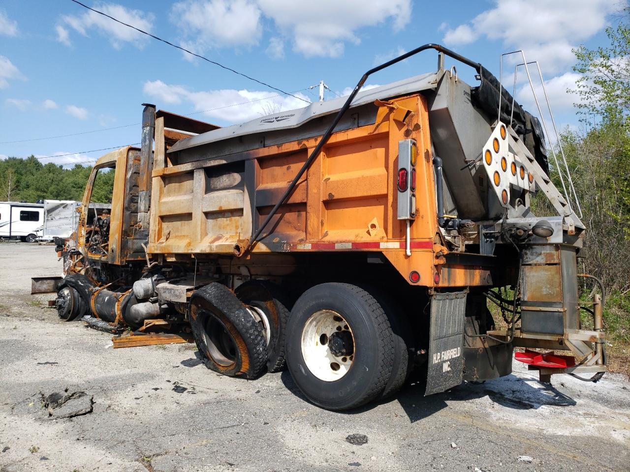 Image 3 of 2003 VOLVO VHD  2003 with VIN 4V5KC9GGX3N340495