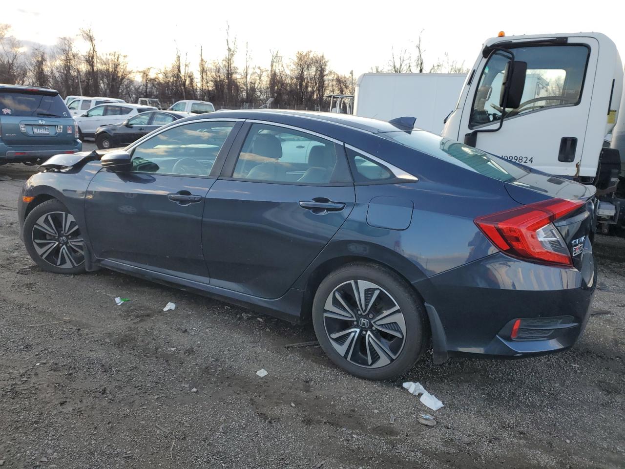 Изображение 2 2016 HONDA CIVIC EX 2016 с VIN 19XFC1F36GE217711