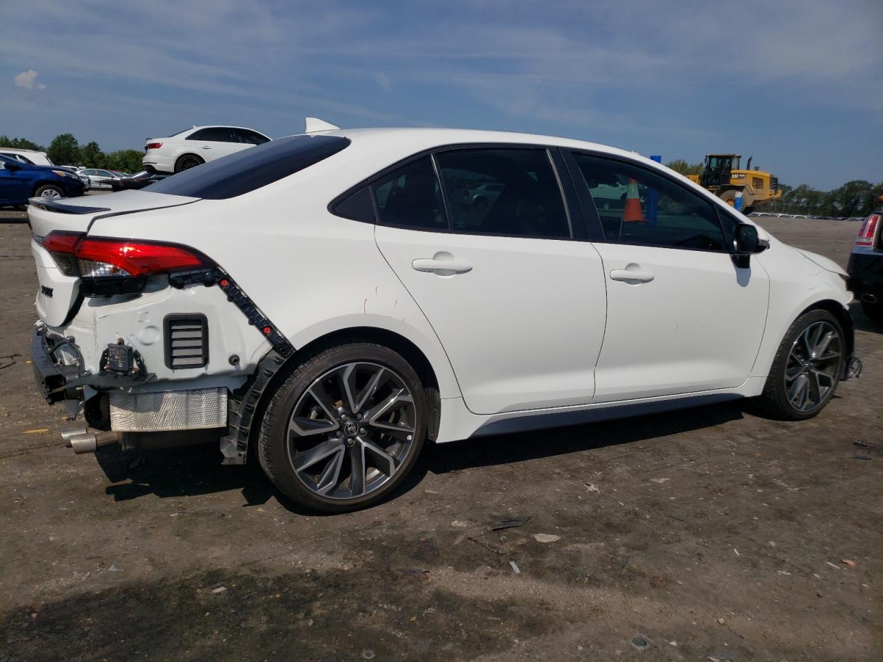 Obraz 3 z 2020 TOYOTA COROLLA XSE 2020 z VIN 5YFT4RCE8LP056131