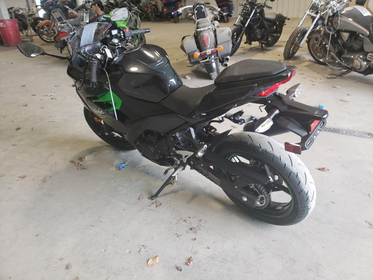 Изображение 3 2023 KAWASAKI EX400  2023 с VIN JKAEXKG19PDAS4289
