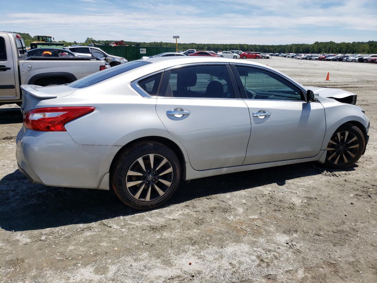 Obraz 3 z 2016 NISSAN ALTIMA 2.5 2016 z VIN 1N4AL3AP6GC137399