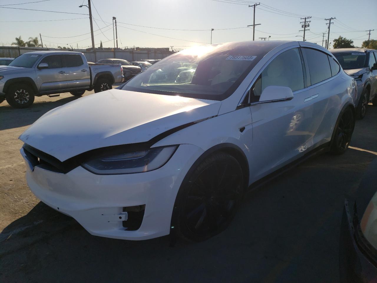 Obraz 2017 TESLA MODEL X  2017