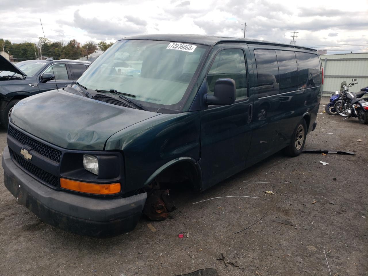 Chevrolet Express G1500 2009 image