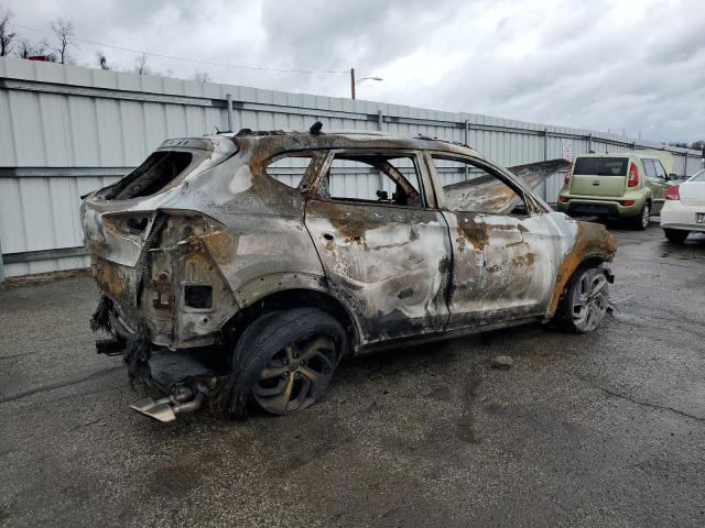 Image 3 of 2017 HYUNDAI TUCSON LIMITED 2017 with VIN KM8J3CA21HU376445