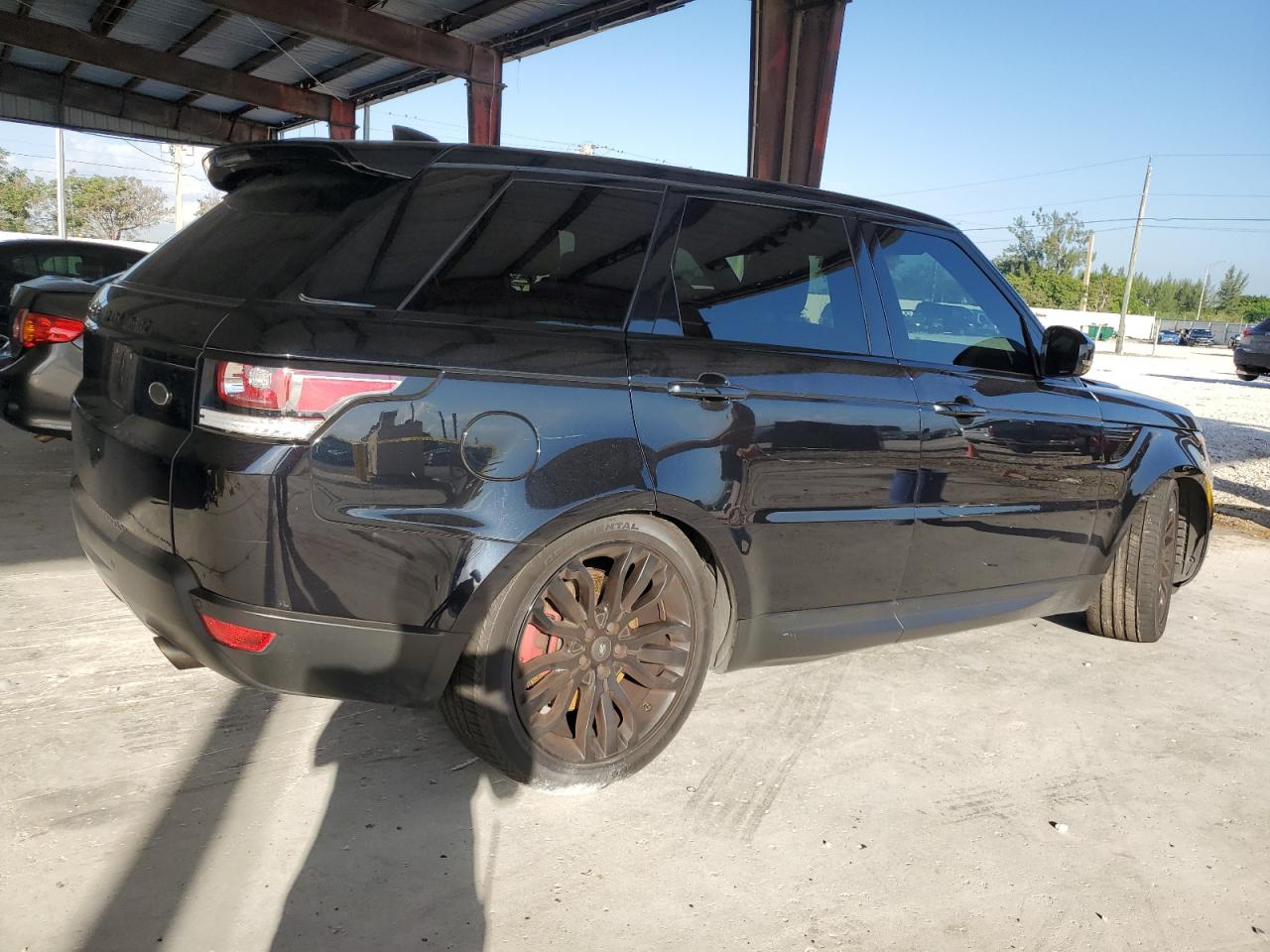 Image 3 of Land Rover Range Rover Sport Sc 2017 with VIN SALWR2FE7HA133254