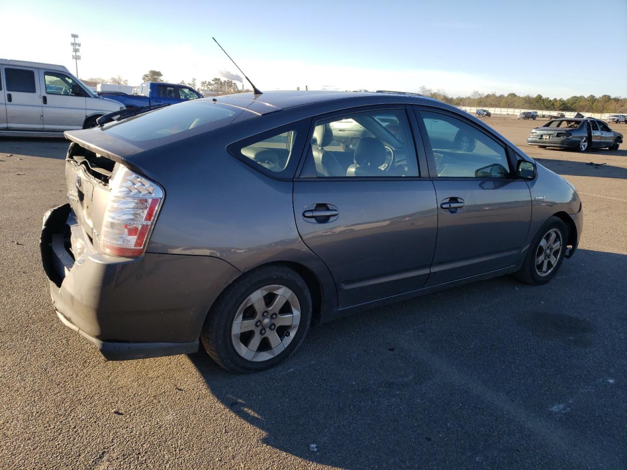 Изображение 3 2007 TOYOTA PRIUS  2007 с VIN JTDKB20U173239499