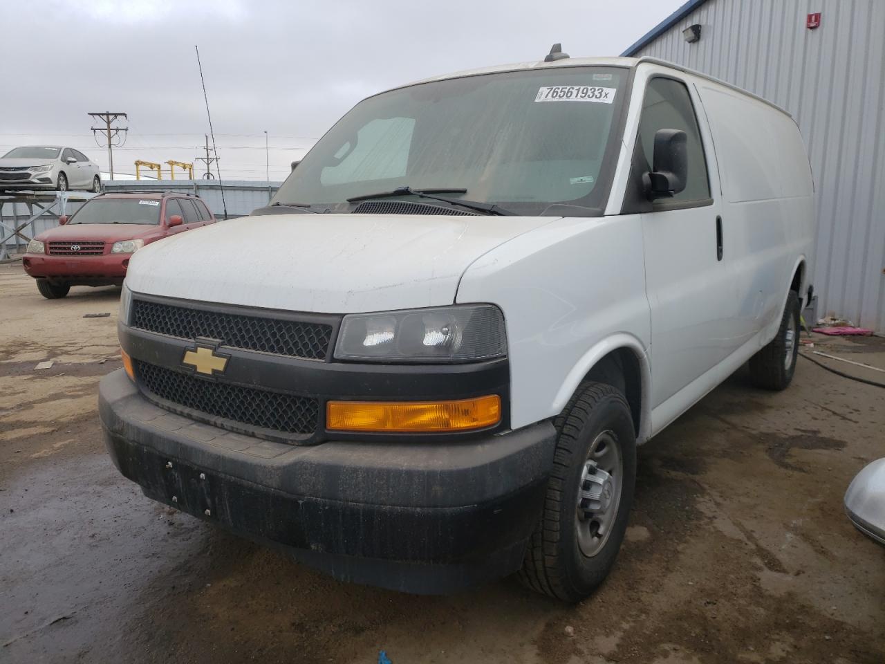 Image 1 of 2018 CHEVROLET EXPRESS G2500  2018 with VIN 1GCWGAFG5J1319342