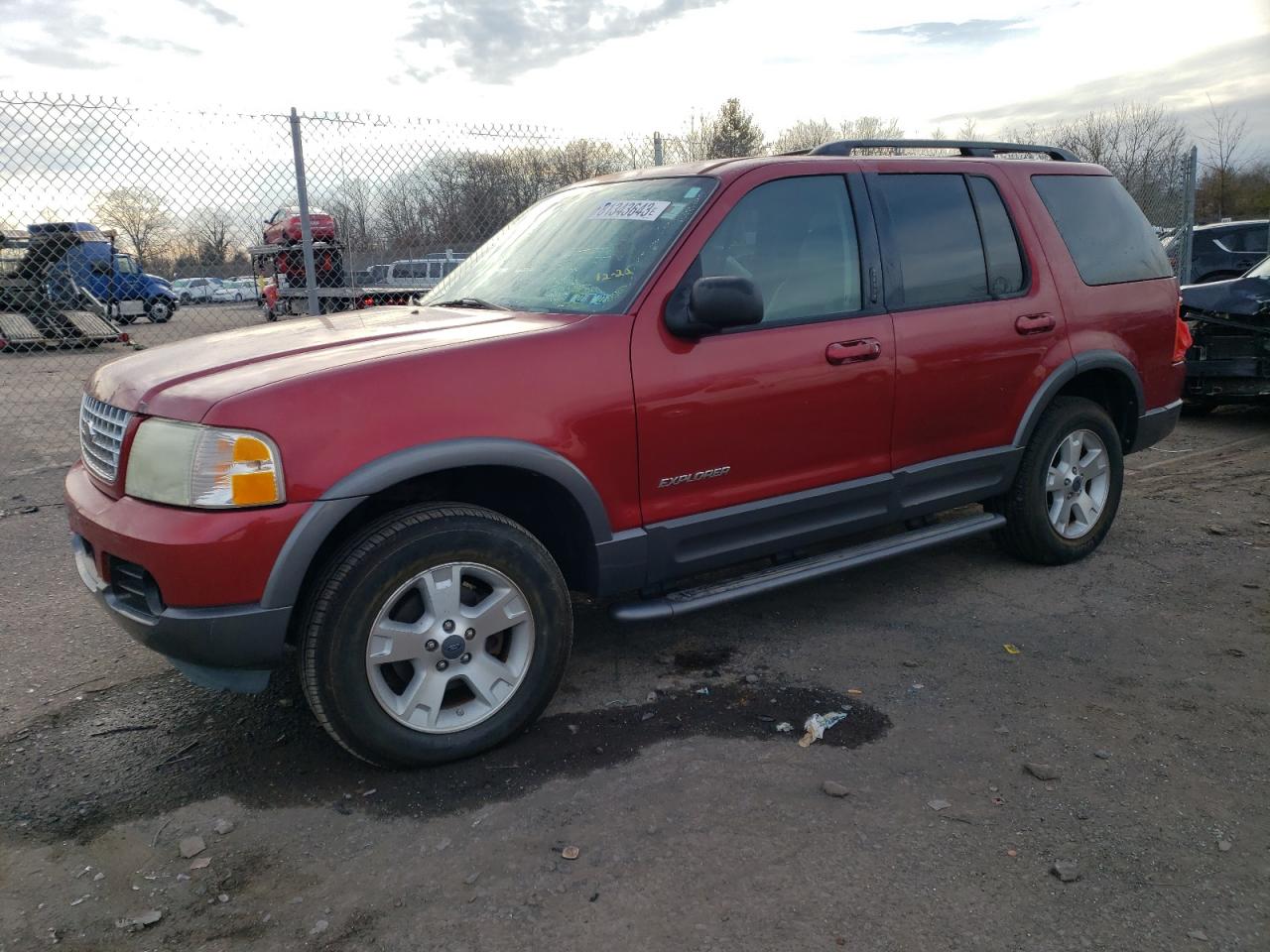 Image 1 of 2004 FORD EXPLORER XLT 2004 with VIN 1FMZU73W44ZA88018