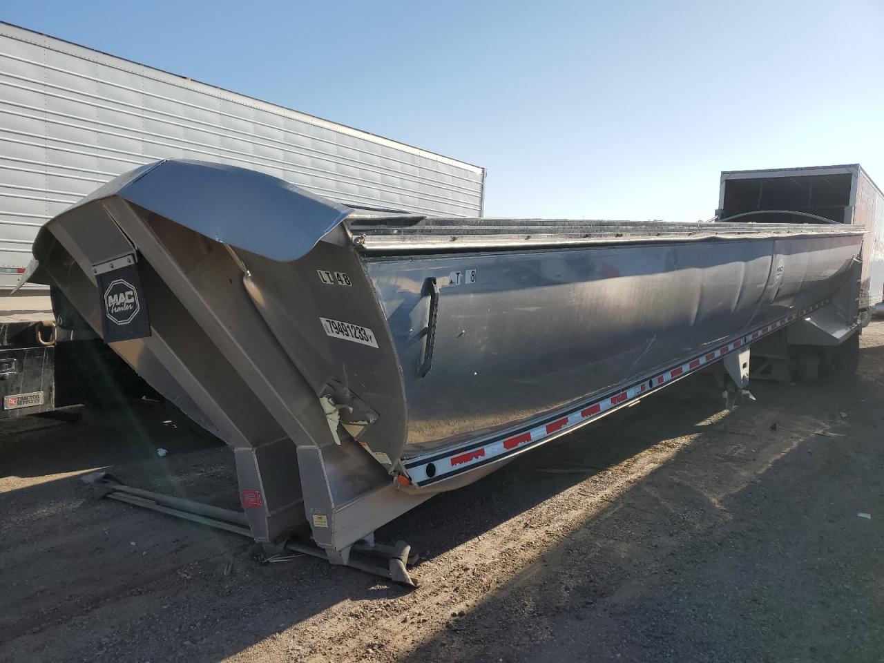 Image 2 of 2012 MACK ALL MODELS 2012 with VIN 5MADN4024CC021277