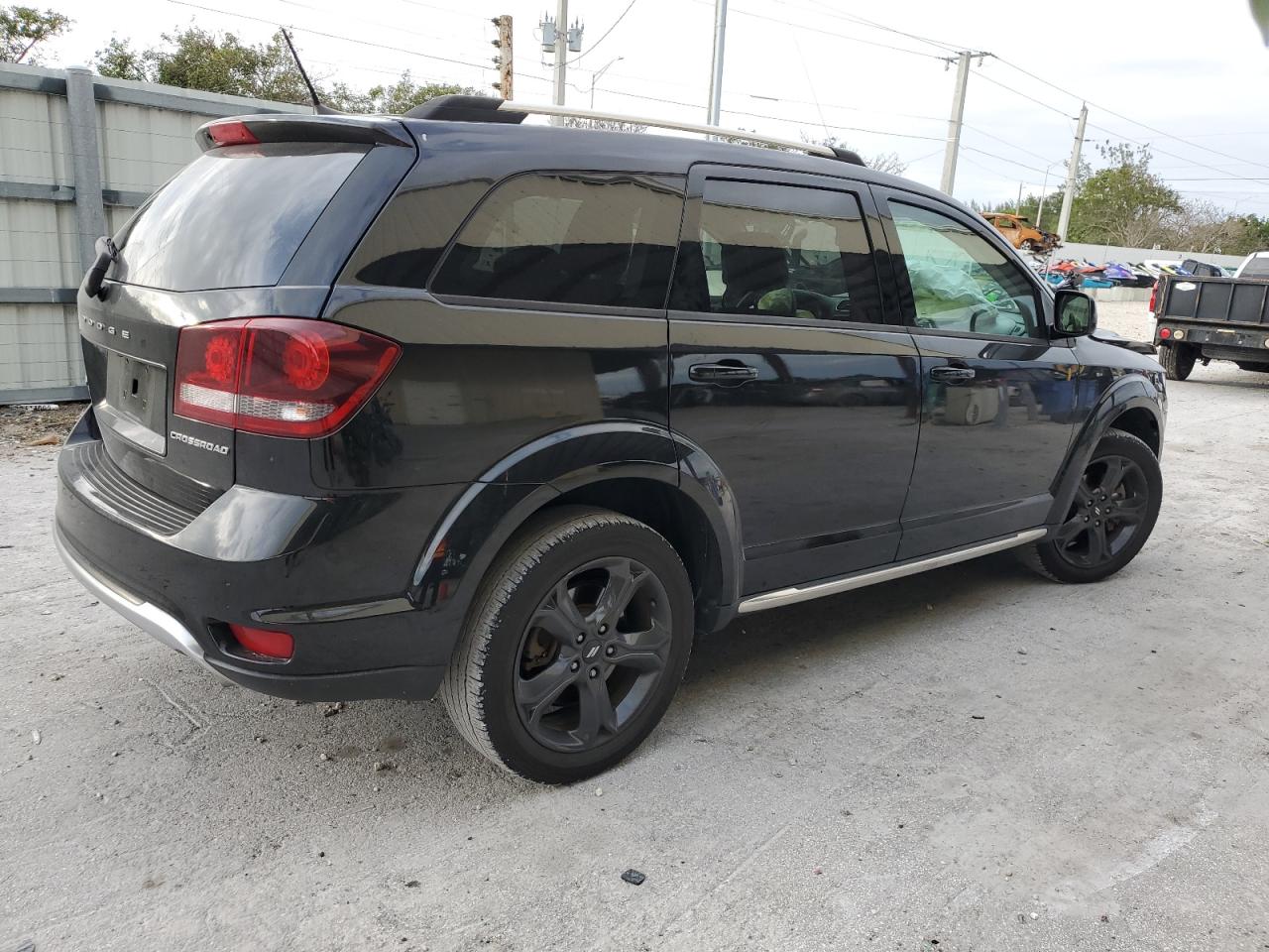 Изображение 3 2018 DODGE JOURNEY CROSSROAD 2018 с VIN 3C4PDDGG6JT430858